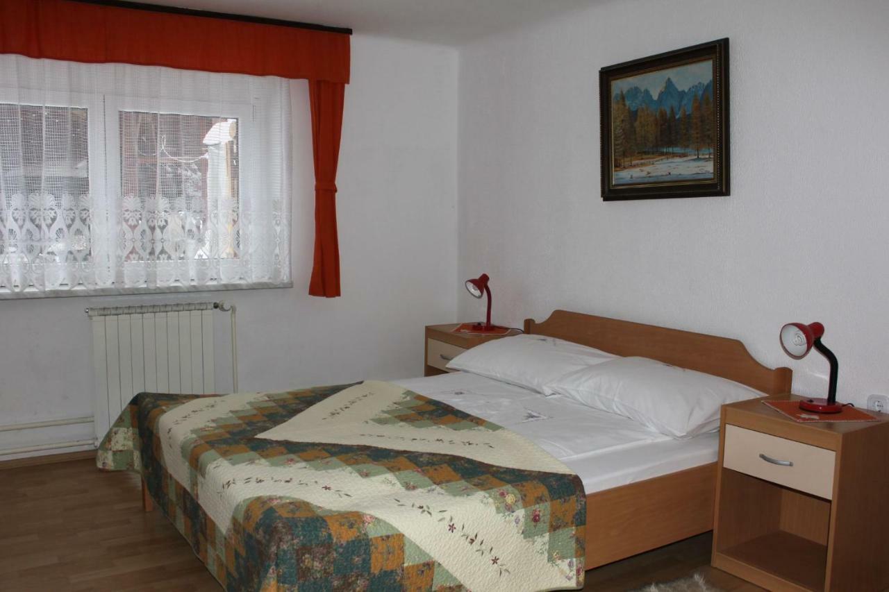 Apartma Albina Kranjska Gora Bagian luar foto