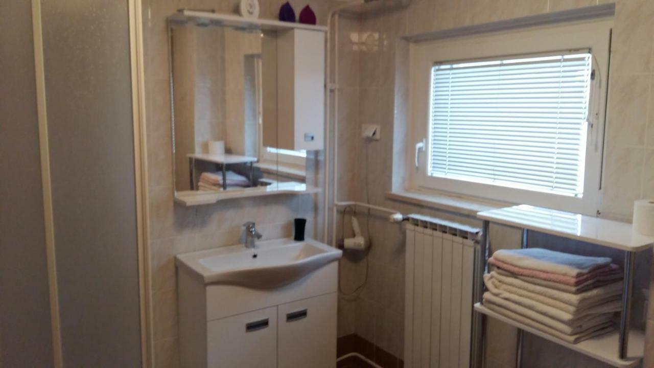 Apartma Albina Kranjska Gora Bagian luar foto